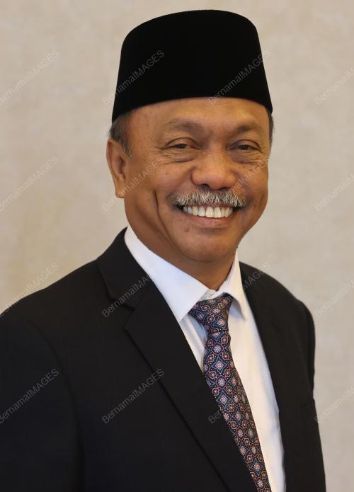 DATUK MOHAMMAD YUSOF APDAL