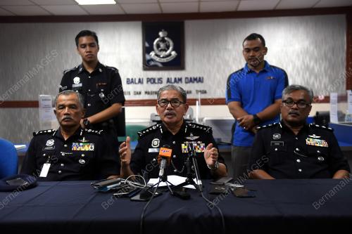 KL74_13032018_POLIS