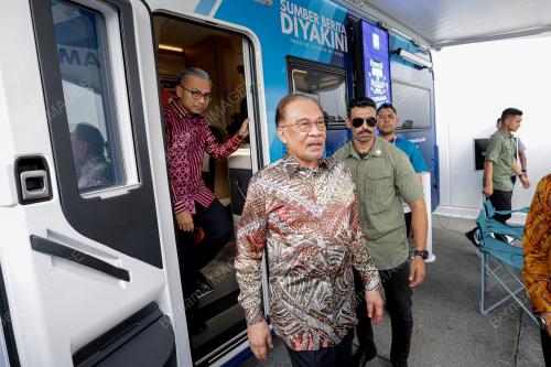 DATUK SERI ANWAR IBRAHIM