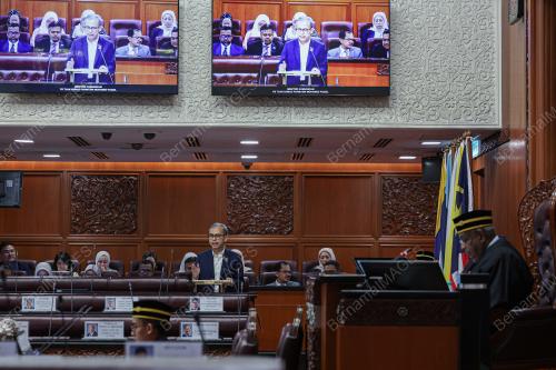 FAHMI FADZIL