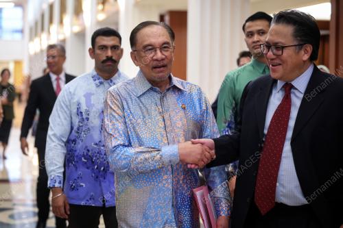 DATUK SERI ANWAR IBRAHIM