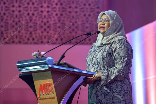 DATUK SERI DR MAIMUNAH MOHD SHARIF