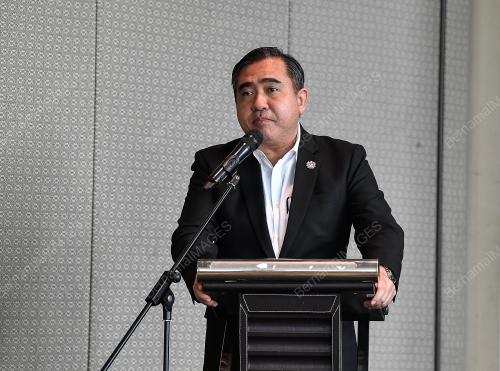 ANTHONY LOKE