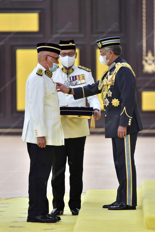 AL-SULTAN ABDULLAH RI'AYATUDDIN AL-MUSTAFA BILLAH