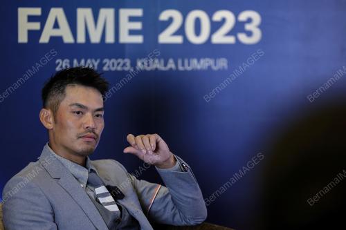 LIN DAN