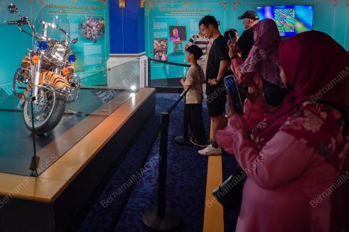 PAMERAN RAJA KITA