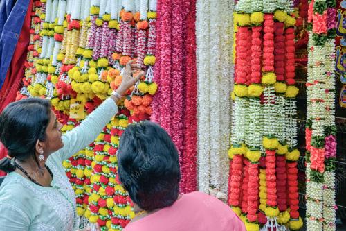 TINJAUAN PERSIAPAN DEEPAVALI