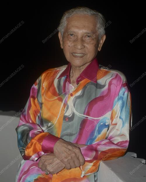 KL74_30092017_MAS_REUNION
