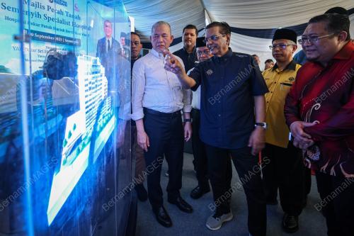 DATUK SERI FADILLAH YUSOF