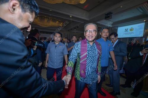 DATUK SERI ANWAR IBRAHIM