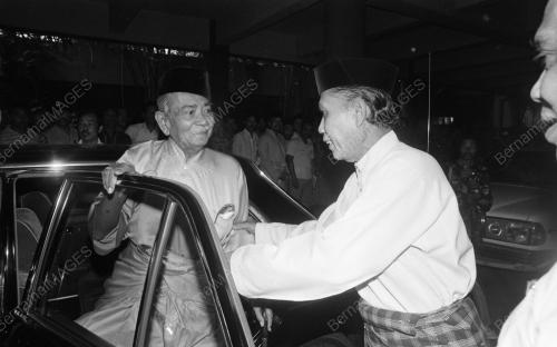 KL75_08072015_MESYUARAT_UMNO