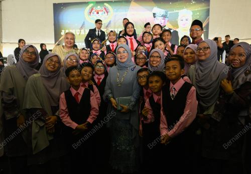 KL75_09092019_AGONG_BN201908208625