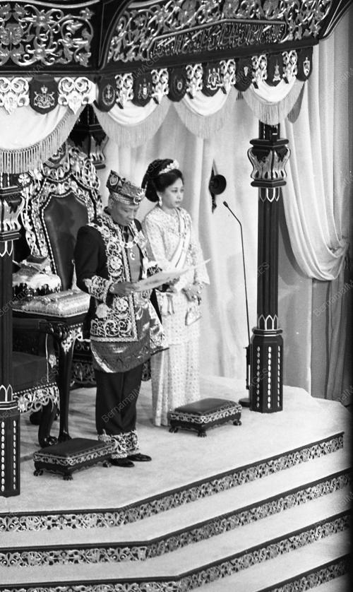 SULTAN AHMAD SHAH AL-MUSTAIN BILLAH