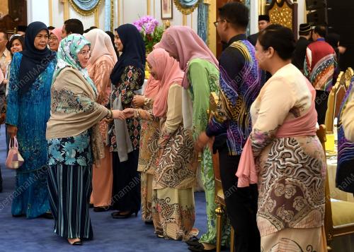 KL75_10092019_AGONG_BN201909090455