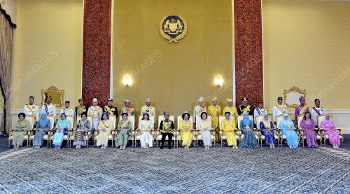 KL75_11042012_AGONG
