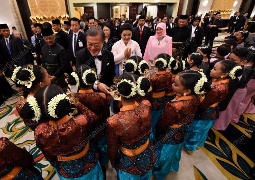 KL75_13032019_AGONG_BN201903123189