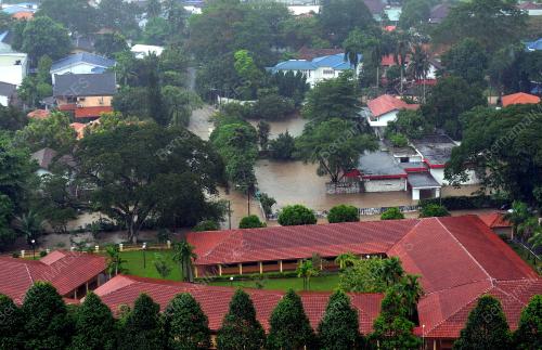 BANJIR KILAT