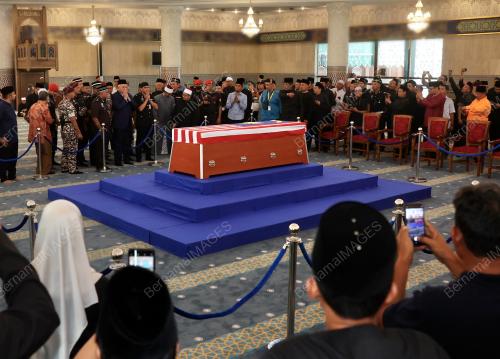 DATUK SERI NAJIB TUN RAZAK