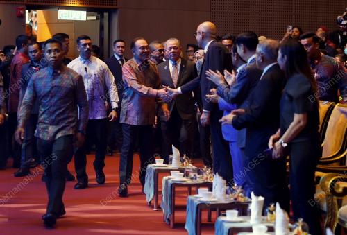 DATUK SERI ANWAR IBRAHIM