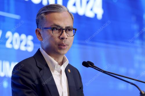FAHMI FADZIL