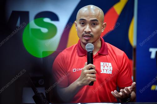 DATUK MOHD AZIZULHASNI AWANG