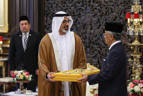AL-SULTAN ABDULLAH RI'AYATUDDIN AL-MUSTAFA BILLAH SHAH
