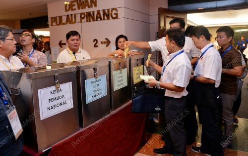 KL75_25102013_GERAKAN