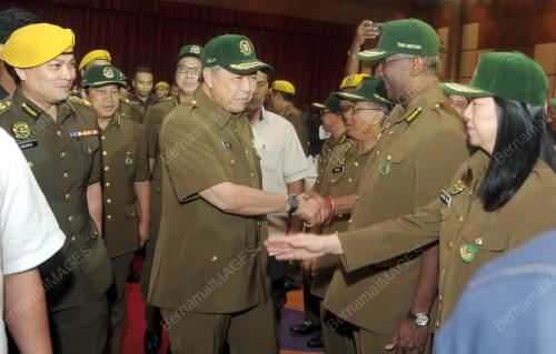 KL76_01012009_ZAHID_RELA