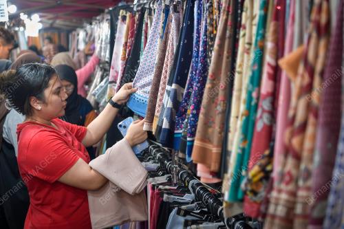 PERSIAPAN AKHIR RAYA