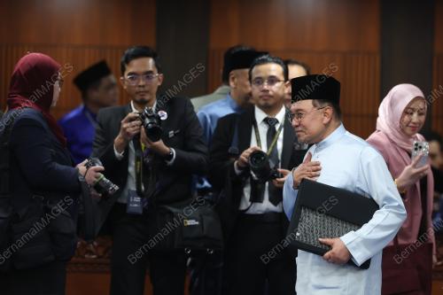 DATUK SERI ANWAR IBRAHIM