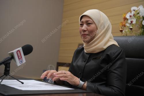 DATUK SERI NANCY SHUKRI