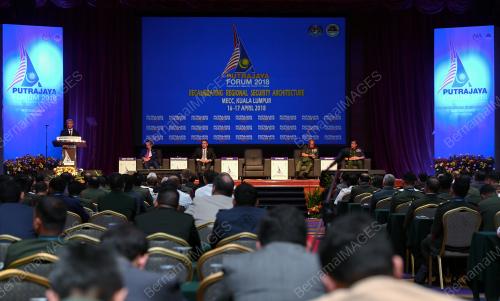 KL76_17042018_TPM_BN201804165422