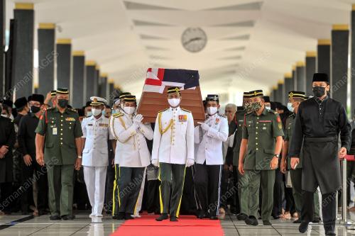 ISTIADAT PENGEMBUMIAN ALLAHYARHAMAH TUN RAHAH MOHD NOAH