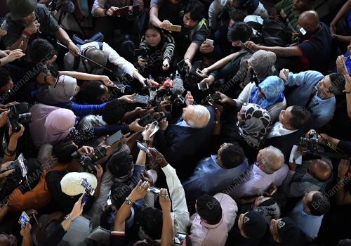 KL76_20092018_NAJIB