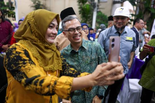 FAHMI FADZIL