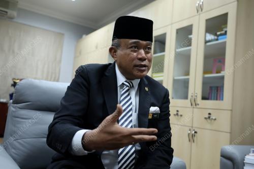 DATUK NAZIM MOHD ALIM