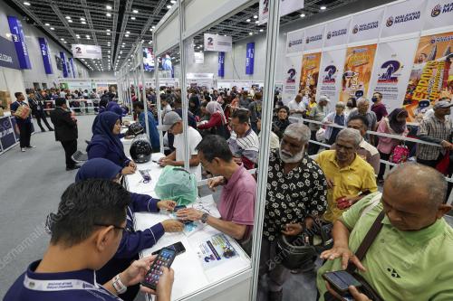 PROGRAM DUA TAHUN KERAJAAN MADANI