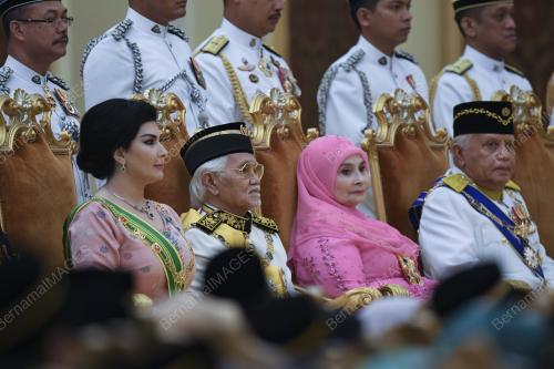 KL76_24042017_PERTABALAN_AGONG