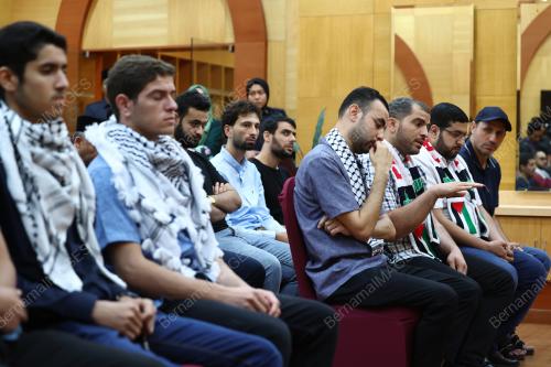PELJAR-PELAJAR PALESTIN