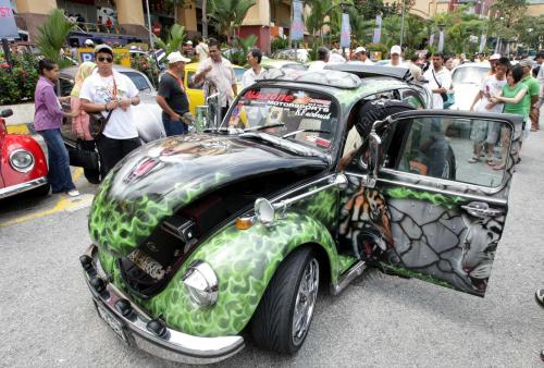 VOLKSWAGEN