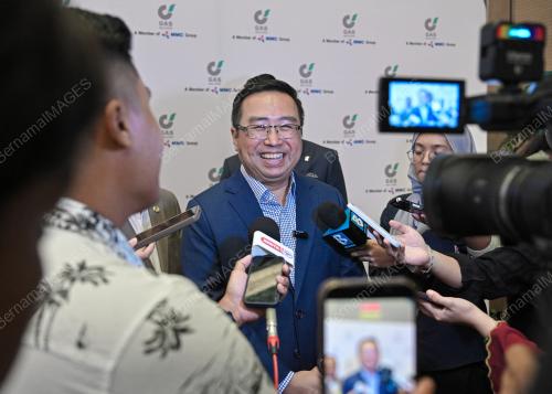 DATUK CHANG LIH KANG