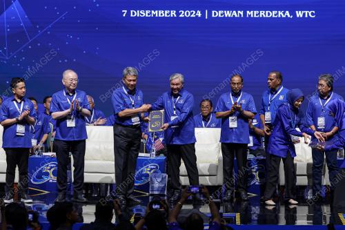 DATUK SERI DR AHMAD ZAHID HAMIDI