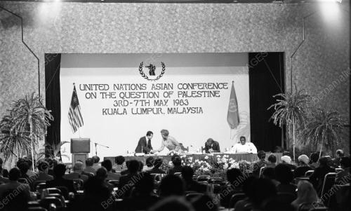 KL77_14012015_PERSIDANGAN_PALESTIN