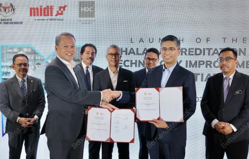 DATUK SERI TENGKU ZAFRUL ABDUL AZIZ