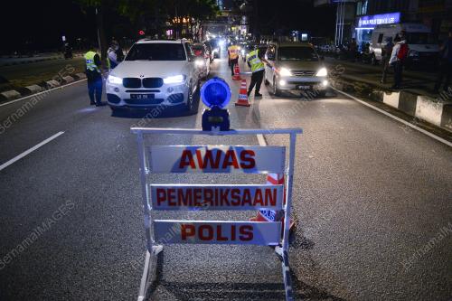 POLIS KUATKUASA PERINTAH KAWALAN PERGERAKAN