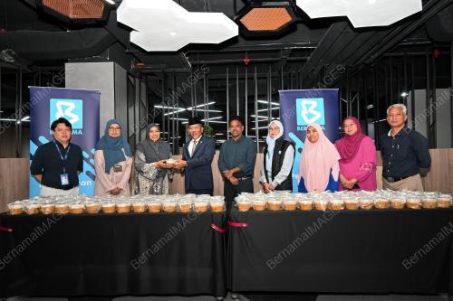 DATUK MUZLI MOHD ZIN