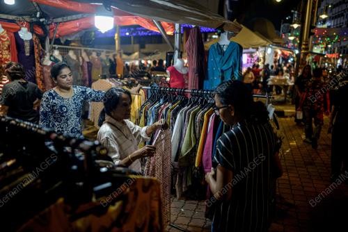 PERSIAPAN AWAL PERAYAAN DEEPAVALI