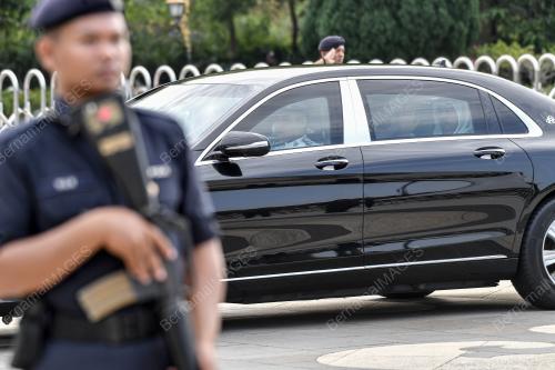 ISTIADAT PERTABALAN YANG DI-PERTUAN AGONG KE-17