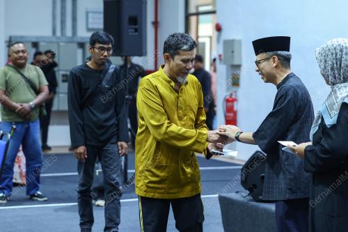 DATUK FAHMI FADZIL