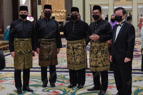 SANTAPAN MALAM MULIAKAN MAJLIS MESYUARAT RAJA-RAJA KE-257